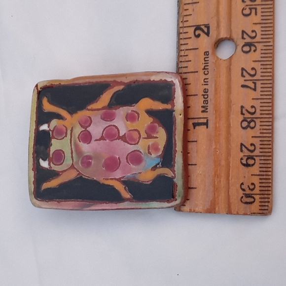 c'94 WASHINGTON LEDESMA HandMade Terracotta Beetle Brooch Wearable Pottery Art - Picture 8 of 12